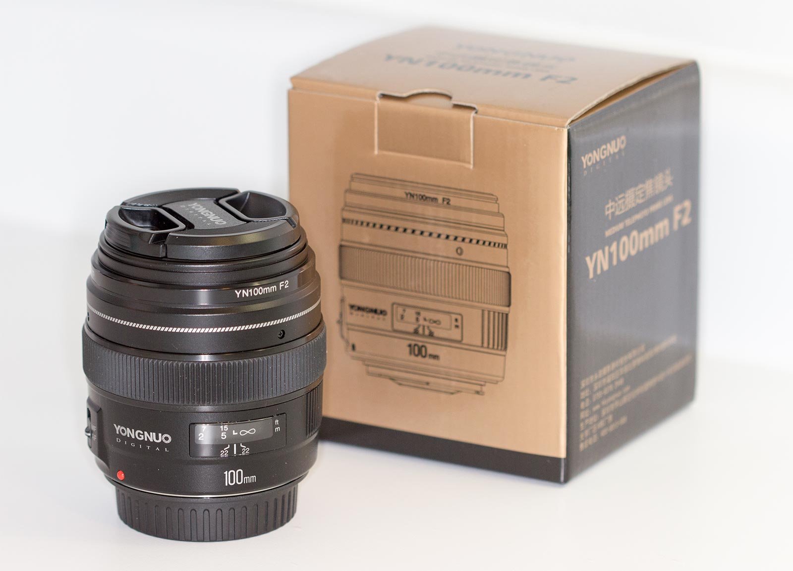 YN100mm f/2 Canon - Unboxing